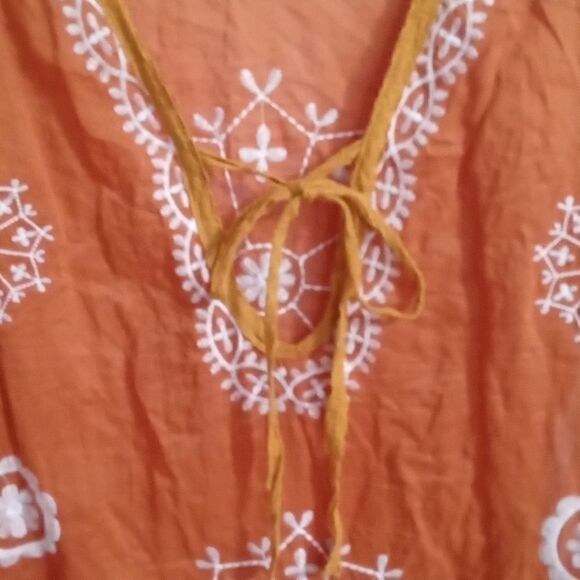 Mur Mur Sheer Embroidered Tunic Size M Orange and White V Neck with Tie - Picture 8 of 10